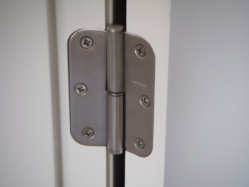 Door Hinge Replacement in Kansas City, KS