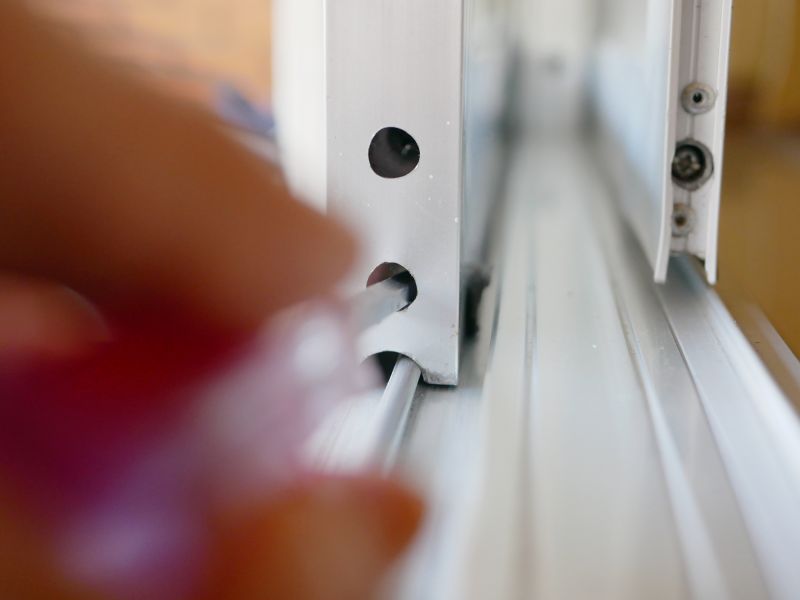 Door Track Repair Service in Kansas City, KS