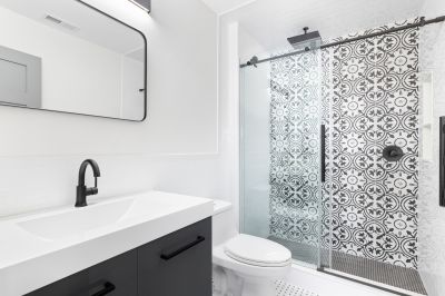 Shower Enclosure Repair in Alpharetta, GA
